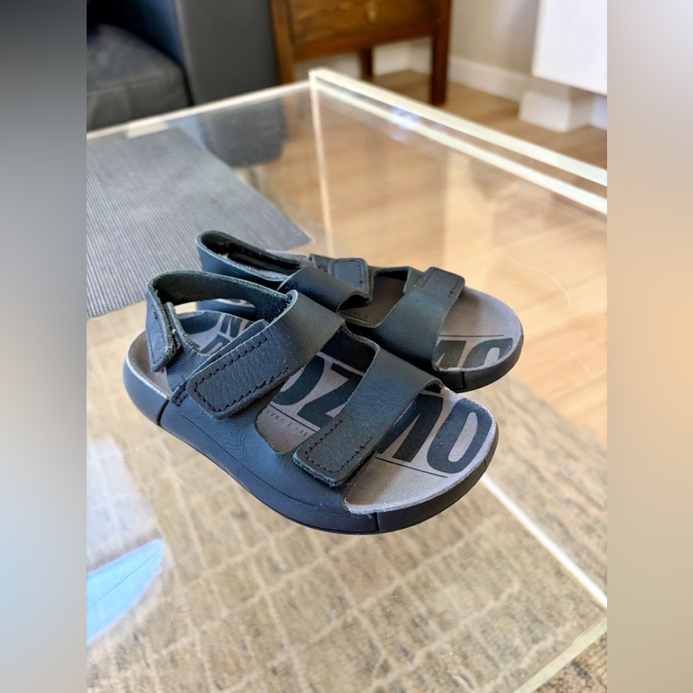 👯Ecco Cozmo kids toddler shoes sandals